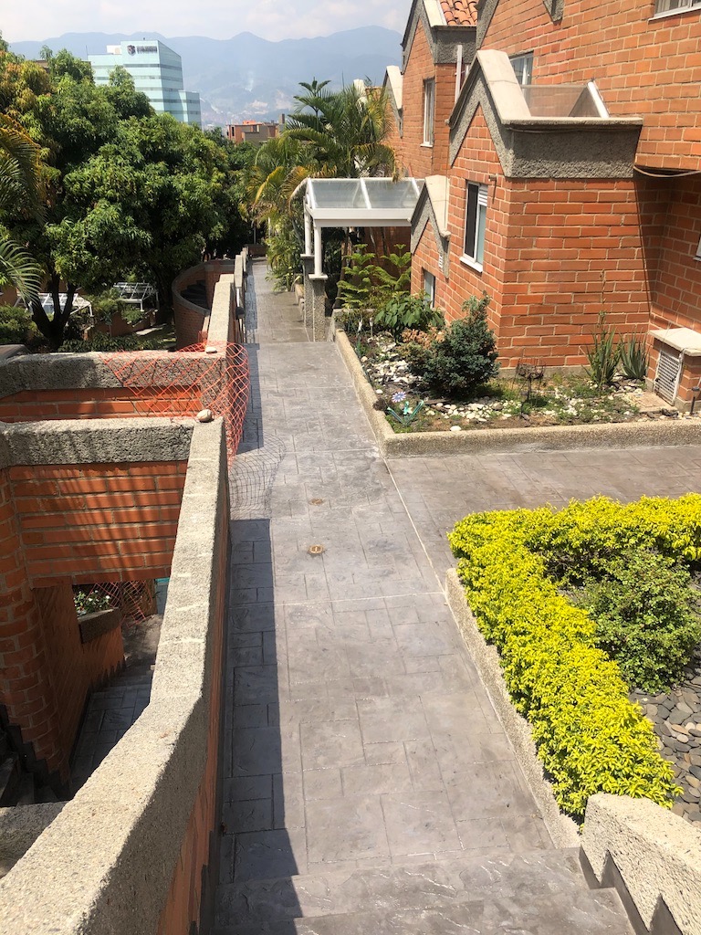 Adoquinado y pavimentación